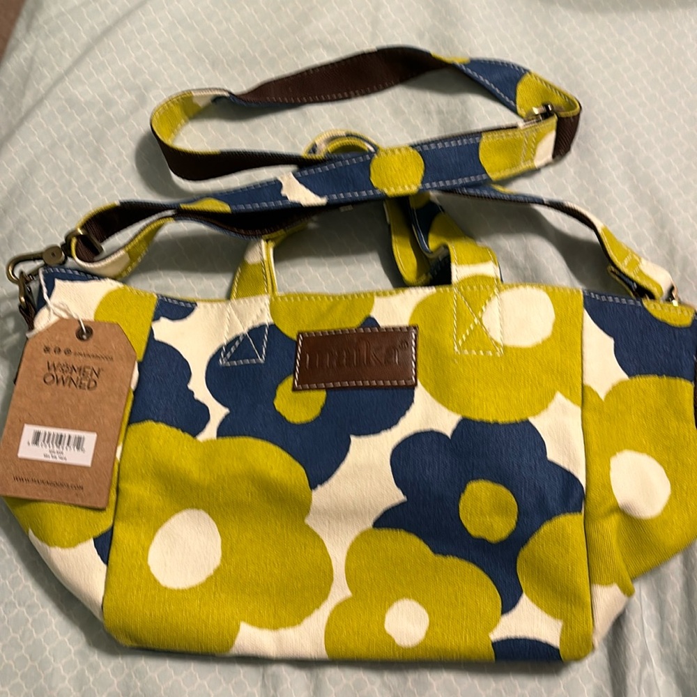 Maika Mini tote. Hana.  NWT. Snap closure.